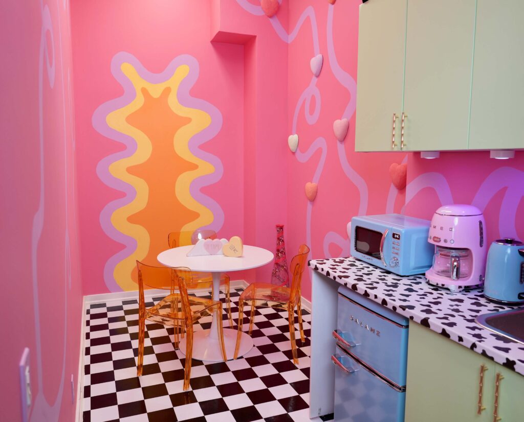 Funky photo studio in Toronto. The most unique and whimsical photography studio for photographers, maternity photoshoot, content creators, branding photoshoot, and fashion photoshoot.